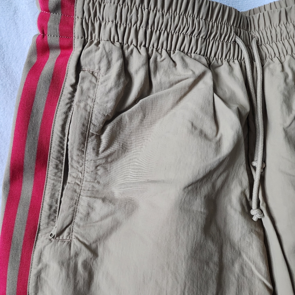 π EUC Vintage Nylon Jogger - Picture 4 of 7